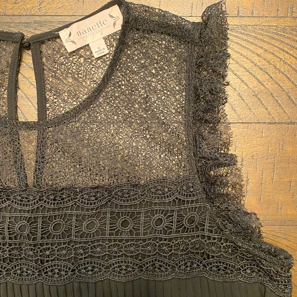 Nanette Lepour Lace Chiffon Top - Picture 3 of 7